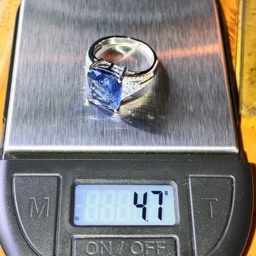 Djoy this ring